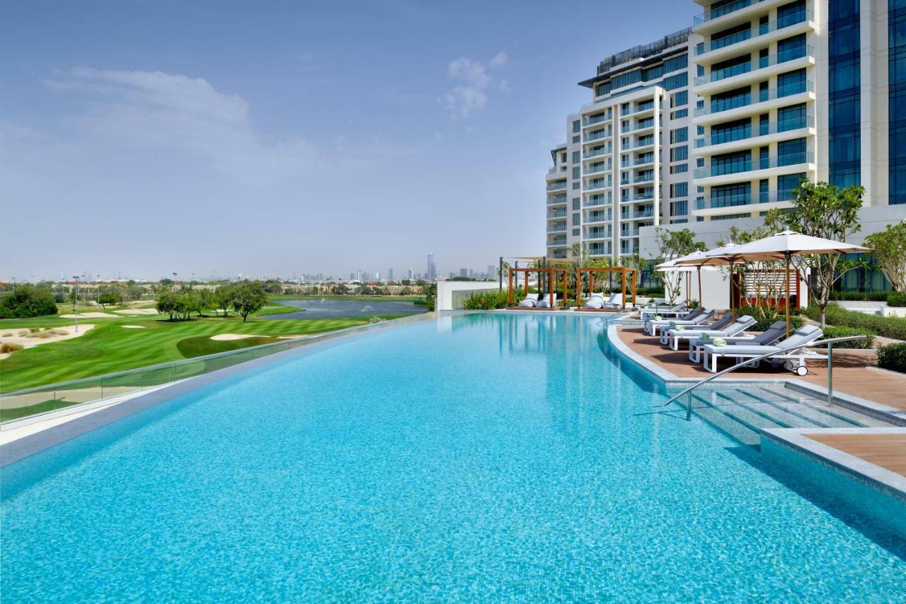 Vida Emirates Hills 4* Дубай